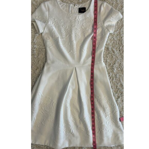 Just Taylor Women's Size 8 White Floral Fit & Flare Inverted Pleat Dress #0246 - Picture 11 of 14